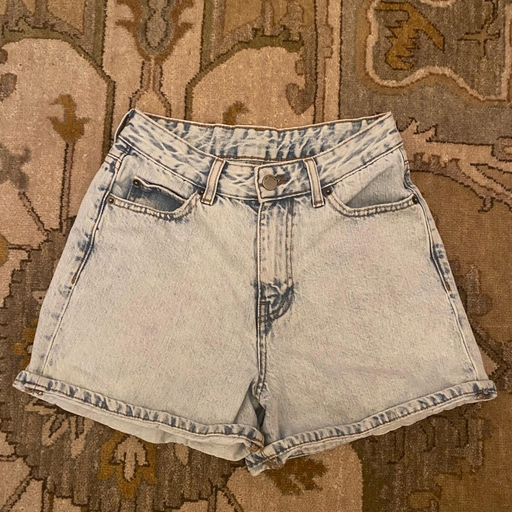 Denim Women's High-rise Shorts. Light wash.